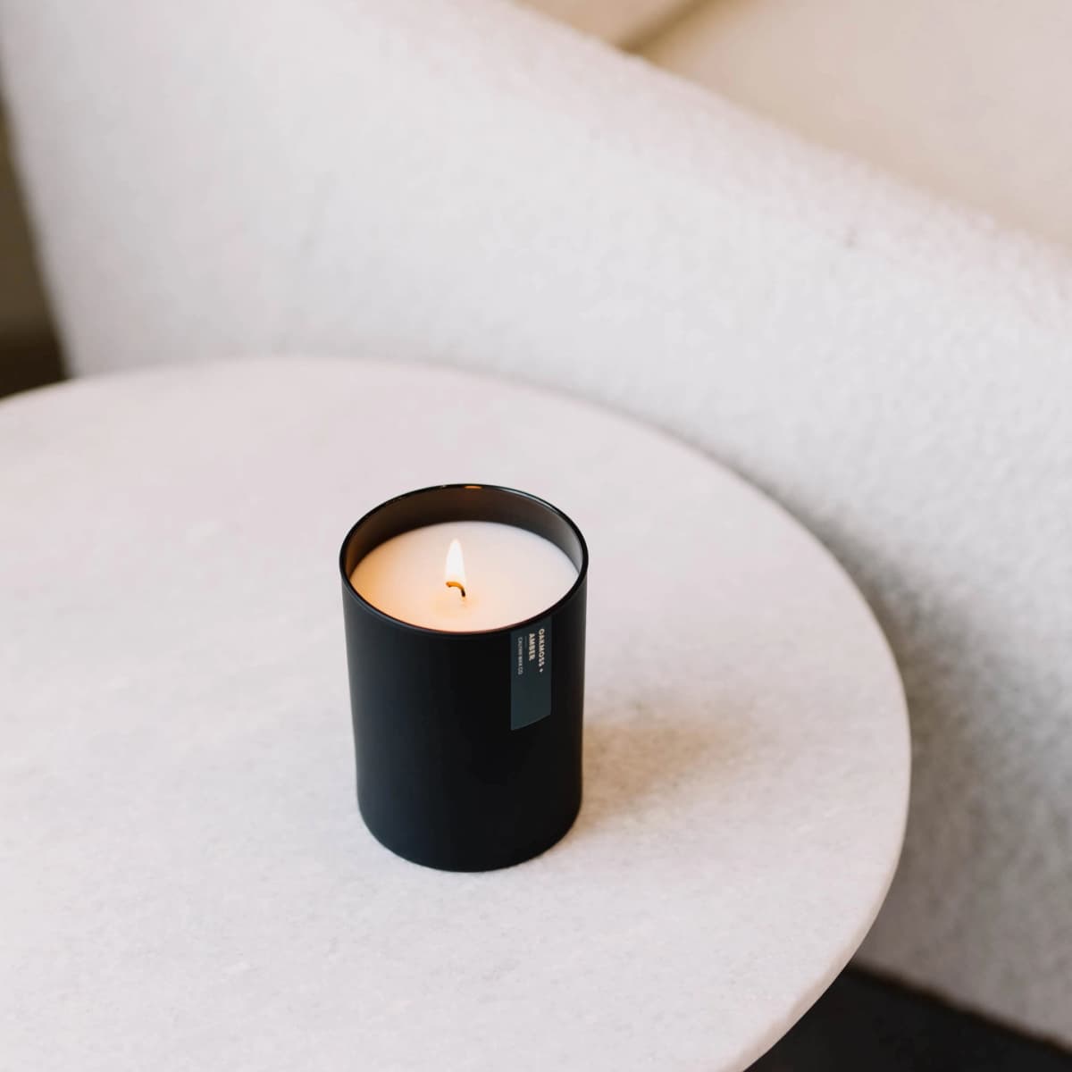 Oakmoss + Amber Matte Black Tumbler Soy Candle